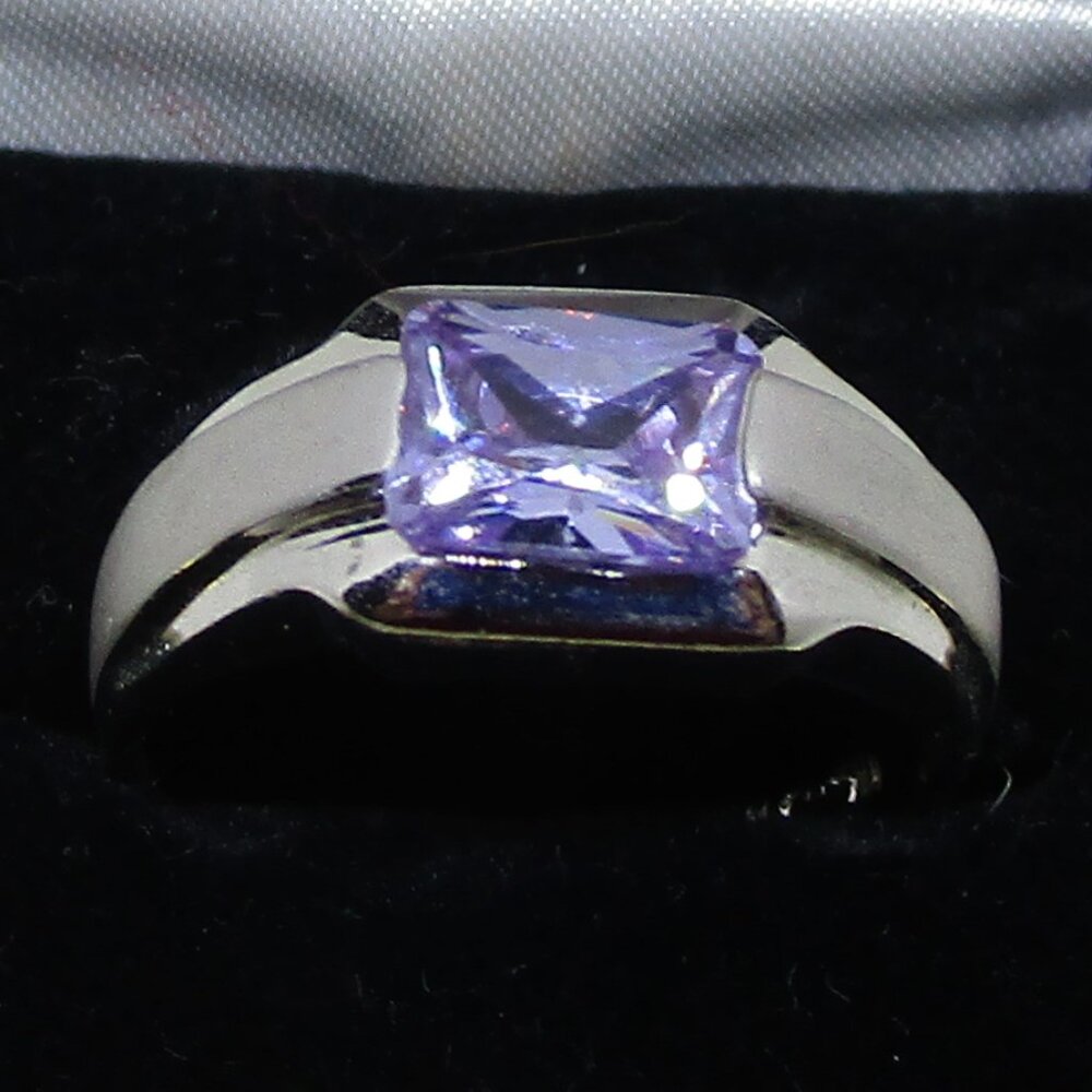 Small Solitaire Stone Set Ring - image 7